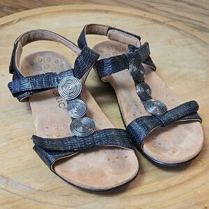 🎁 Vionic Stylish Black Sandals